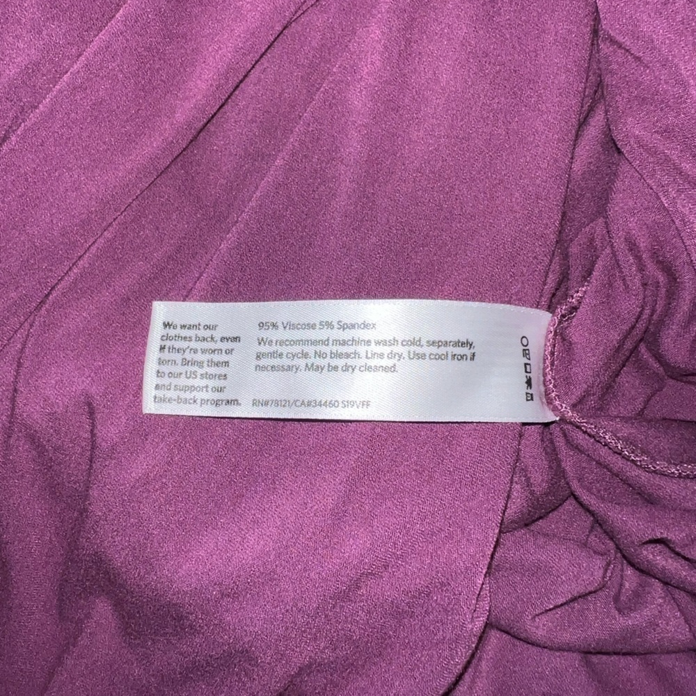 Eileen Fisher Sleeveless Plum high neck hankerchef hem midi Dress XS Resortwear - Picture 9 of 9
